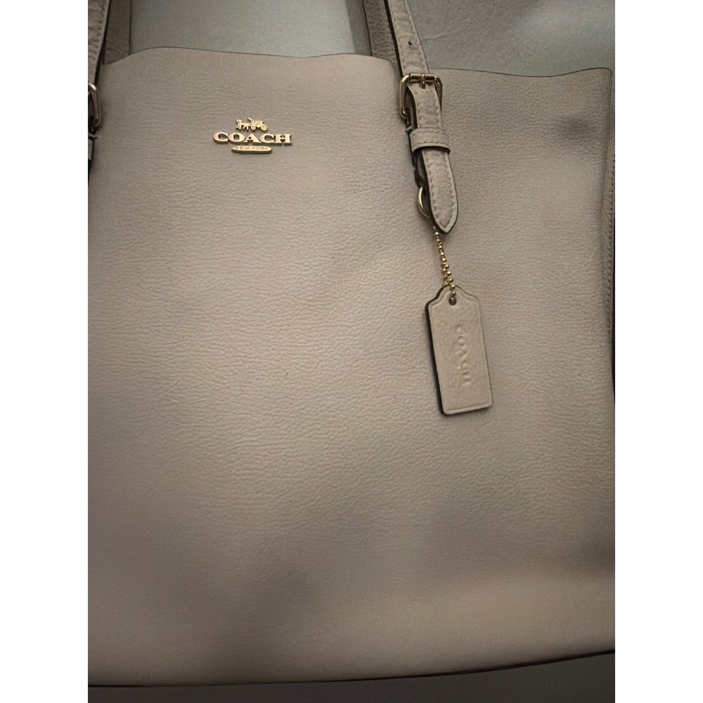 Coach Tote Chalk White Pebbled Leather Shoulder Bag L2273-1671 - Picture 13 of 15